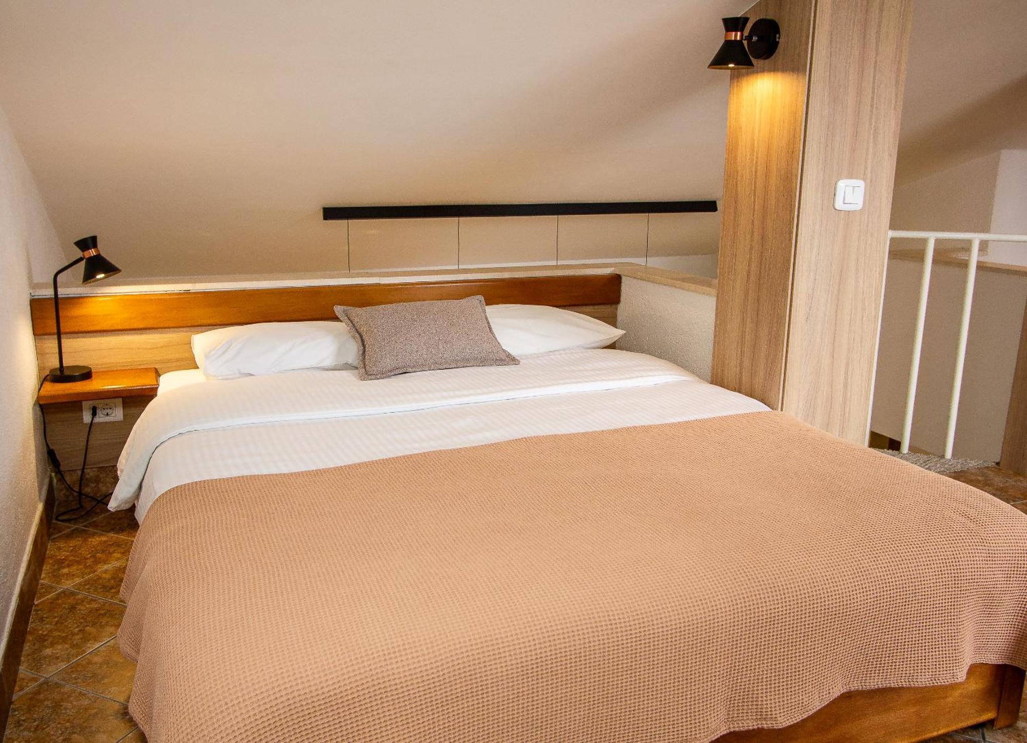 Jedro Guest house Petrovac